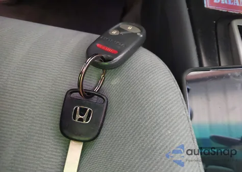 2005 Honda Civic Lx from USA, damaged, VIN 2HGES16525H534551